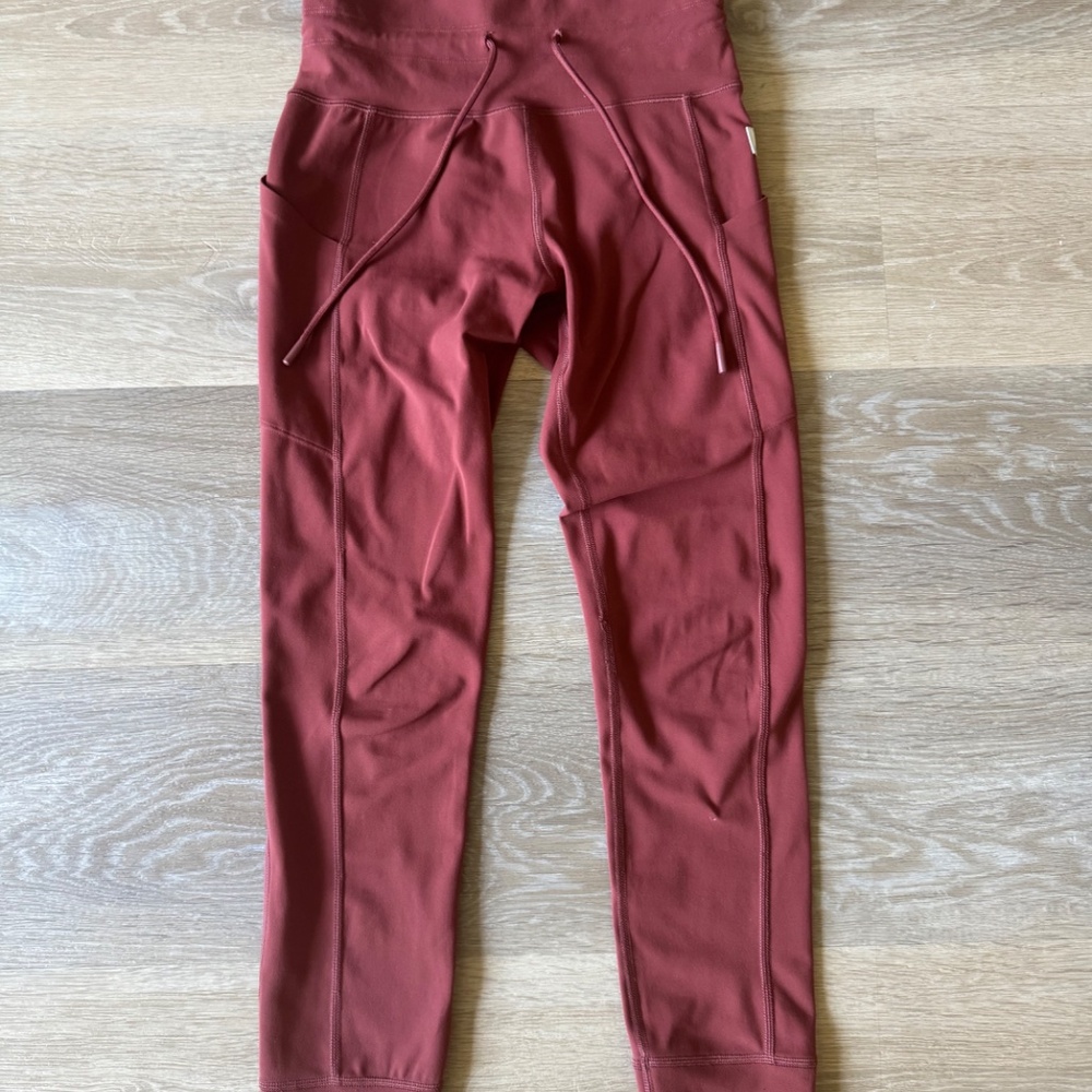 Daily Form Legging - Picture 2 of 4